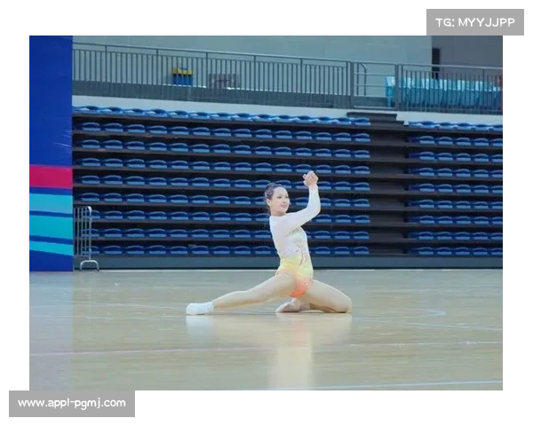 徐心洋在品势与竞技双线作战,均获亚军